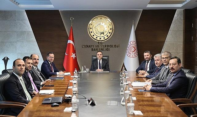 Konya Heyeti Sanayi ve Teknoloji Bakanı Mehmet Fatih Kacır'ı Ziyaret Etti