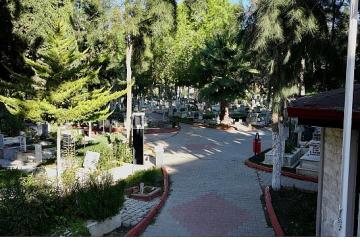 “Mezarlıklar Düzenli ve Eksiksiz Bir Şekilde Devredildi"