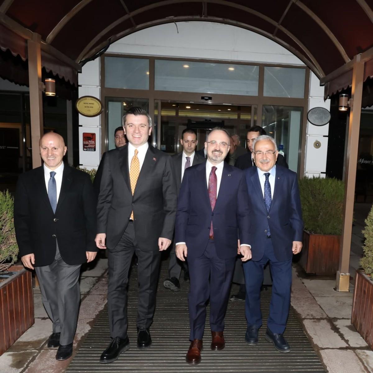 Başkan Güler’e ‘Yılın Vizyoner Yerel Yöneticisi’ Onur Ödülü