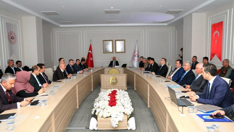 Vali Osman Varol başkanlığında İl Hayvanları Koruma Kurulu toplantısı