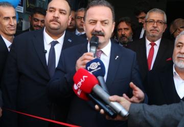 Anahtar Parti’den asgari ücrete tepki: ‘Asgari ücret zammı enflasyon karşısında eridi’