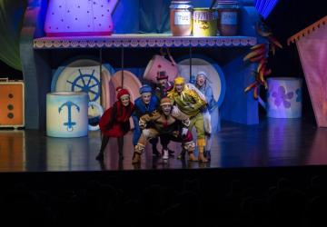 Mersin Şehir Tiyatrosu, ‘Bisküvi Adam’ ile Sahneye Çıkıyor