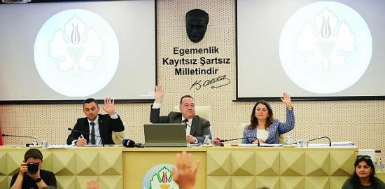 Başkan Dutlulu Büyükşehir'in Çalışmalarını ve Gündemi Değerlendirdi