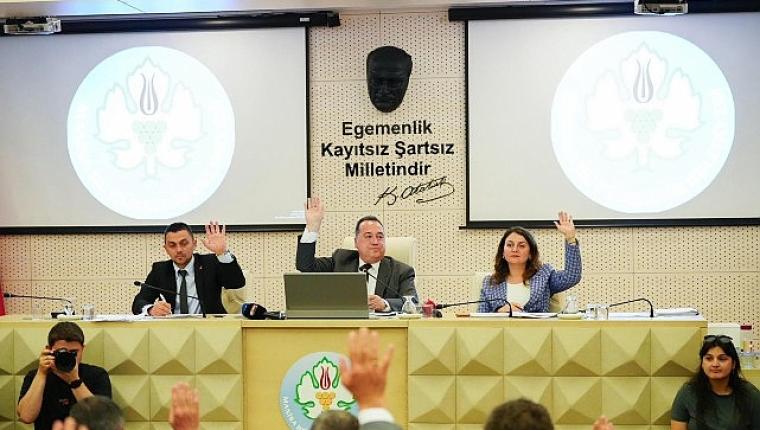 Başkan Dutlulu Büyükşehir'in Çalışmalarını ve Gündemi Değerlendirdi