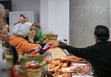 Güzelbahçe Belediyesi'nden Çifte Açılış