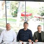 Kartepe'de Hizmetler Muhtarlarla Masaya Yatırıldı