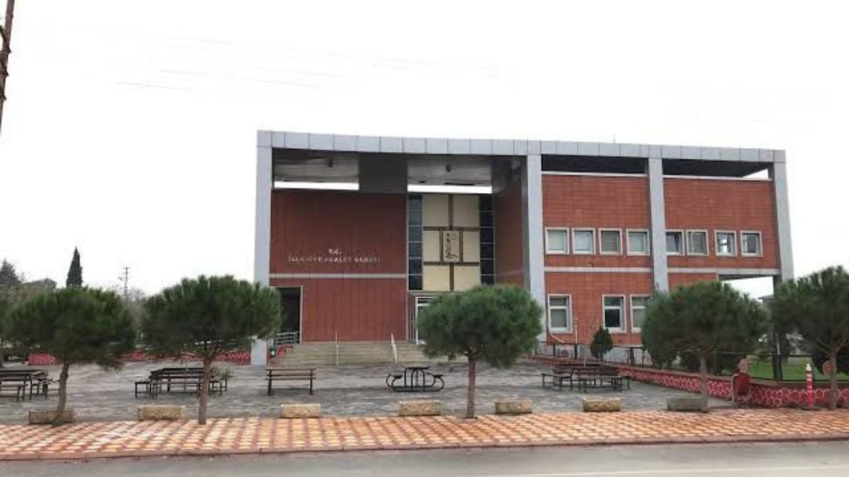 Depremde yıkılan Yaşam Konutları davasında müteahhite 13 yıl hapis