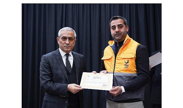 Aliağa'da Orman Yangınlarıyla Mücadele Eden Personele Teşekkür Belgesi