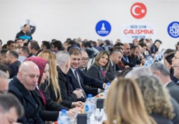 Başkan Tugay güne ESHOT atölyesinde başladı