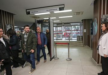 Karşıyaka Belediyesi'nde sıcak karşılama