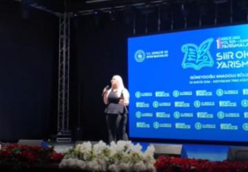 Adıyaman’da gençler şiirleriyle bölge finalinde sahne aldı - Videolu Haber