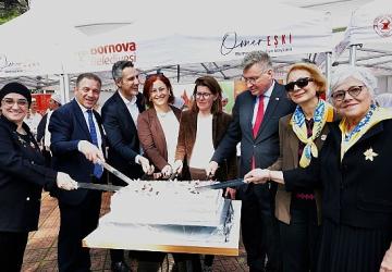 Bornova'da Hamurdan Umuda