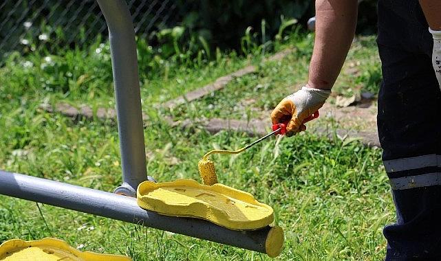 Kartepe'de Çocukların Park Keyfi Yenileniyor