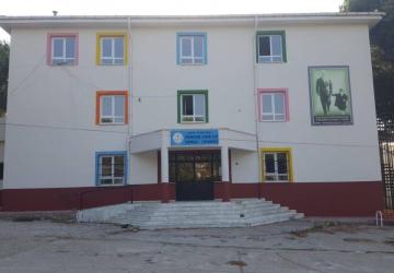 Kemalpaşa’daki Öğretmenin İzin Tartışması Büyüyor! Eğitim İş’ten Sert Yanıt! 