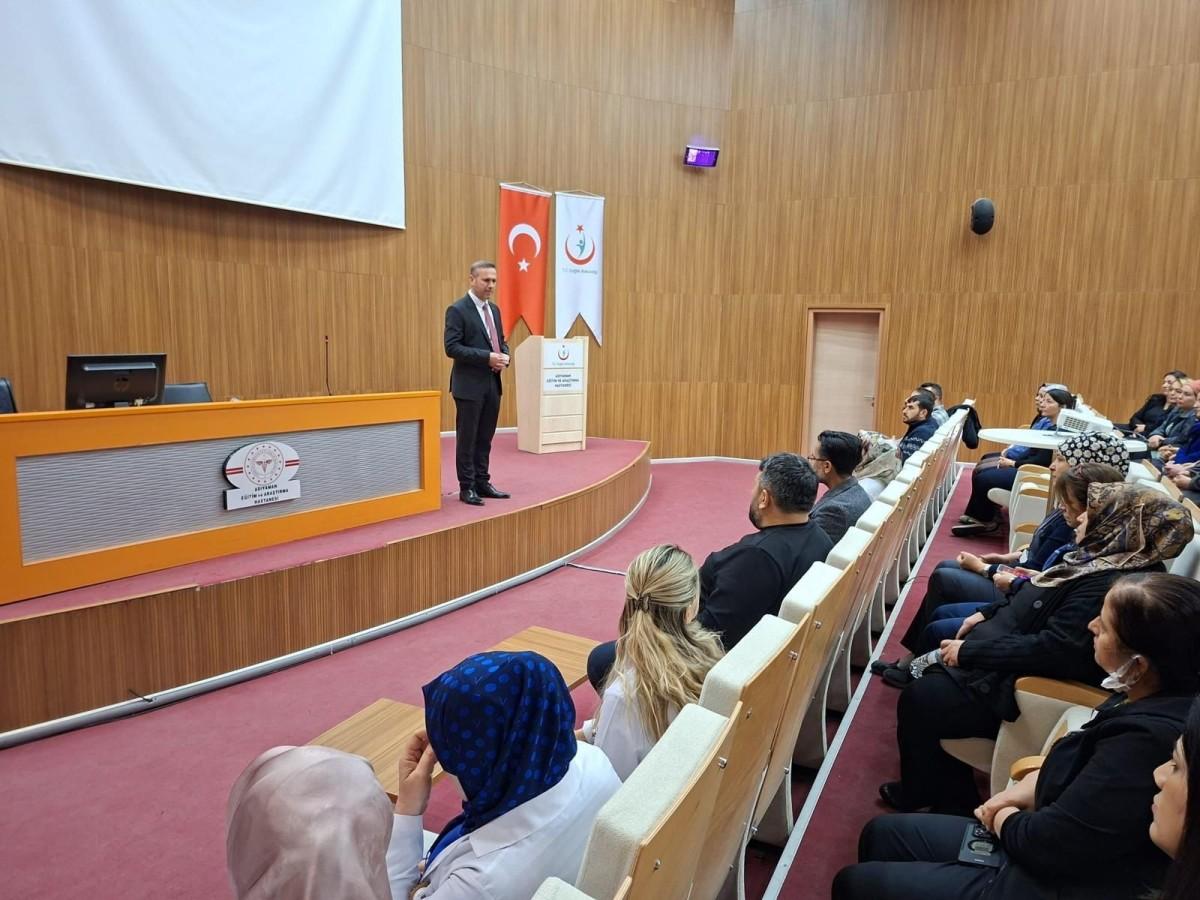 Adıyaman Üniversitesi Eğitim ve Araştırma Hastanesinde Yıl Sonu Değerlendirme Toplantısı Gerçekleştirildi