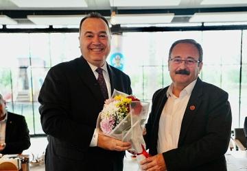 “Manisa'mızın Tüm İlçeleri Hak Ettiği Hizmetleri Alacak"