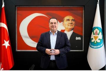 Başkan Dutlulu'dan Yeni Yıl Mesajı; “2026 Huzur ve Refah Yılı Olsun"