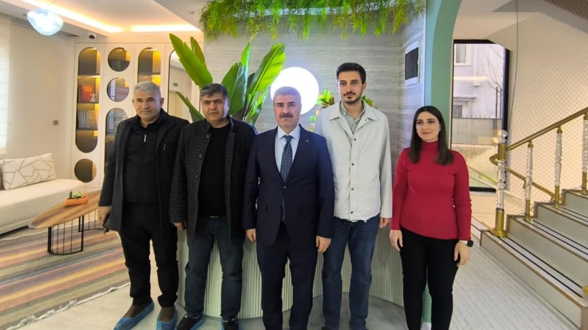 Besni Belediye Başkanı Alkan’dan Gaziantep’teki Çalıkuşu Kreş’e ‘hayırlı olsun’ ziyareti