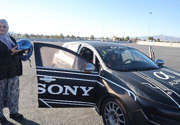 Nevşehir'de Şalvarını Giyip Gelen Kadınlara Özel Slalom Sürüşü