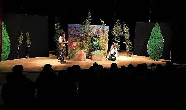 Ücretsiz Tiyatro Gösterimi Keçiören'de Yoğun İlgi Görüyor