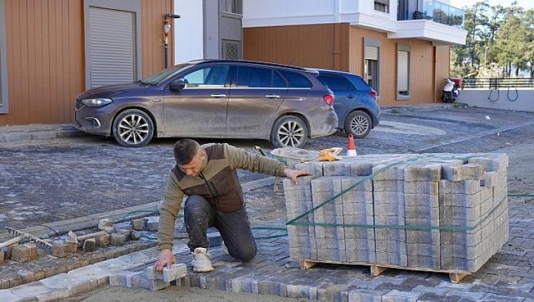 Burhaniye Belediyesi Fen İşleri Müdürlüğü Çalışmalarını Aralıksız Sürdürüyor