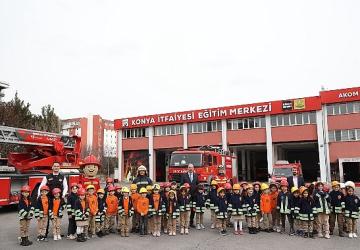 Başkan Altay: “Konya'da 1. Sınıfa Giden 45 Bin Çocuğumuza İtfaiye Eğitimi Veriyoruz"
