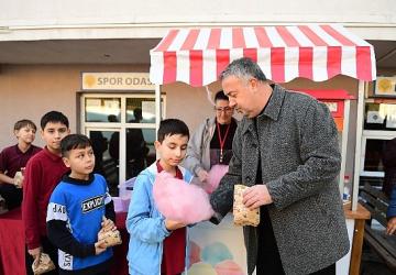 Osmangazi Belediyesi'nden Çocukların İçlerini Isıtan Dayanışma
