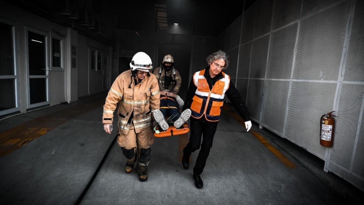 İzmir’de deprem ve yangın tatbikatı gerçekleştirildi