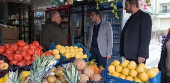 ‘Karaköprü esnafı yanlış ekonomik politikaların altında eziliyor’