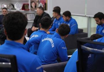 Aliağa Helvacı Spor U-18 Takımı İzmir Şampiyonu Oldu