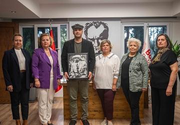 Şapka Devrimi'nin 100. yılında anlamlı ziyaret