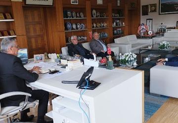 Tıraş'tan Başkan Topaloğlu'na ziyaret