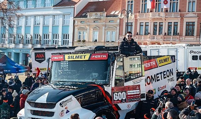 Prometeon, Dakar Şampiyonu Martin Macík Jr. ile iş birliğini yenilediğini ve 2026 Dakar Rallisi'ne katılacağını duyurdu