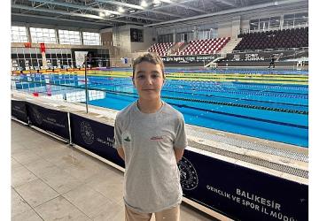 Yüzmede Osmangazi İmzası