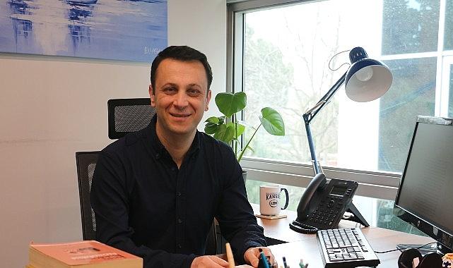 “Günde en az üç kez sarılın!"