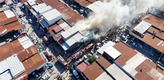 Buca'daki işyeri yangını kontrol altına alındı