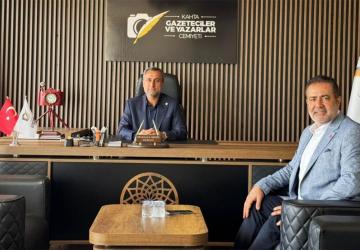 İş insanı Tatar’dan Kahta Gazeteciler ve Yazarlar Cemiyeti’ne ziyaret