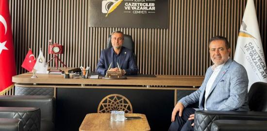 İş insanı Tatar’dan Kahta Gazeteciler ve Yazarlar Cemiyeti’ne ziyaret