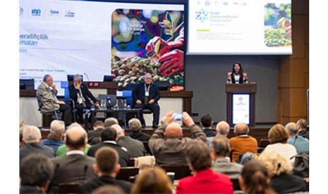 İzmir'de kooperatifçiliğe mercek tutuldu