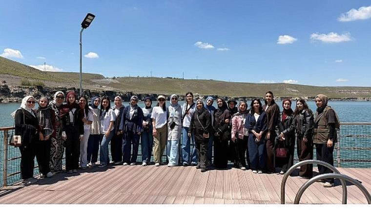 LİMA'nın Coğrafya Gezileri ve Kariyer Eğitimleriyle Gençler Donanımlı Yetişiyor