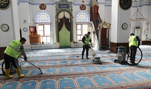 Burhaniye Belediyesi Ramazan Ayı'nda Dayanışmayı Büyütüyor