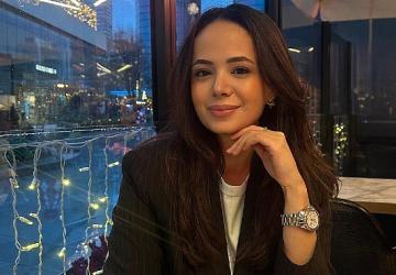 Diyetisyen Sümeyra Gözüm ünlüleri zayıflatıyor