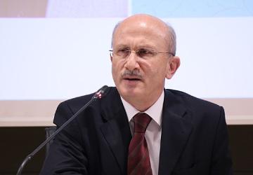 Oruç tutmak kulun Allah'a doğru manevî yolculuğunun ifadesi!