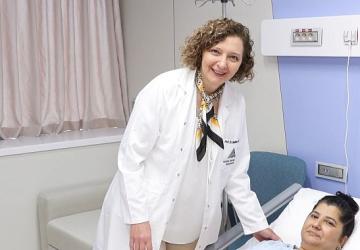 Safra kanalındaki tekrarlayan taşlardan ameliyatsız kurtuldu