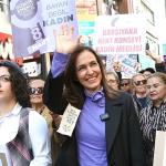 Karşıyaka'da dolu dolu 8 Mart!