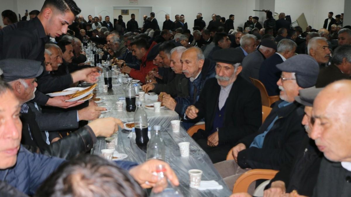 Adıyaman’da Hızır Lokması paylaşıldı: Dayanışma ve birlik vurgusu öne çıktı - Videolu Haber