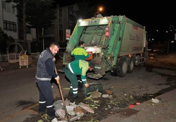Keçiören'de Pazarların Ardından Hijyen Seferberliği