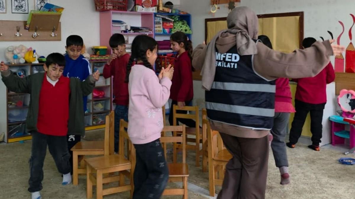 UMFED Kahta Temsilciliği’nden Büyükbağ İlköğretim Okulu’na destek