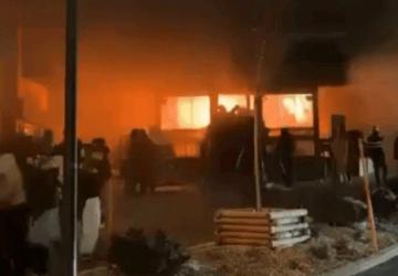 İsviçre’nin ünlü kayak merkezinde patlama: Onlarca kişi hayatını kaybetti