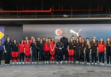 Türkiye Basketbol Federasyonu iş birliğiyle konsept mağaza açıldı